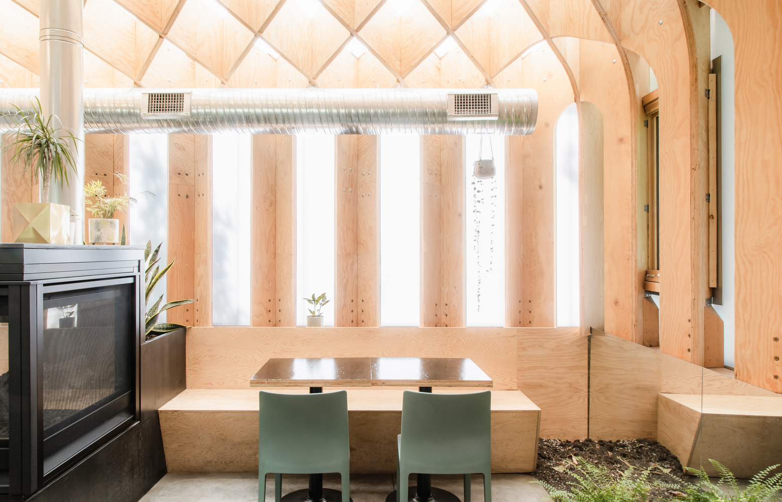 加拿大卡尔加里中央纪念公园木质曲线餐厅设计丨Studio North-26