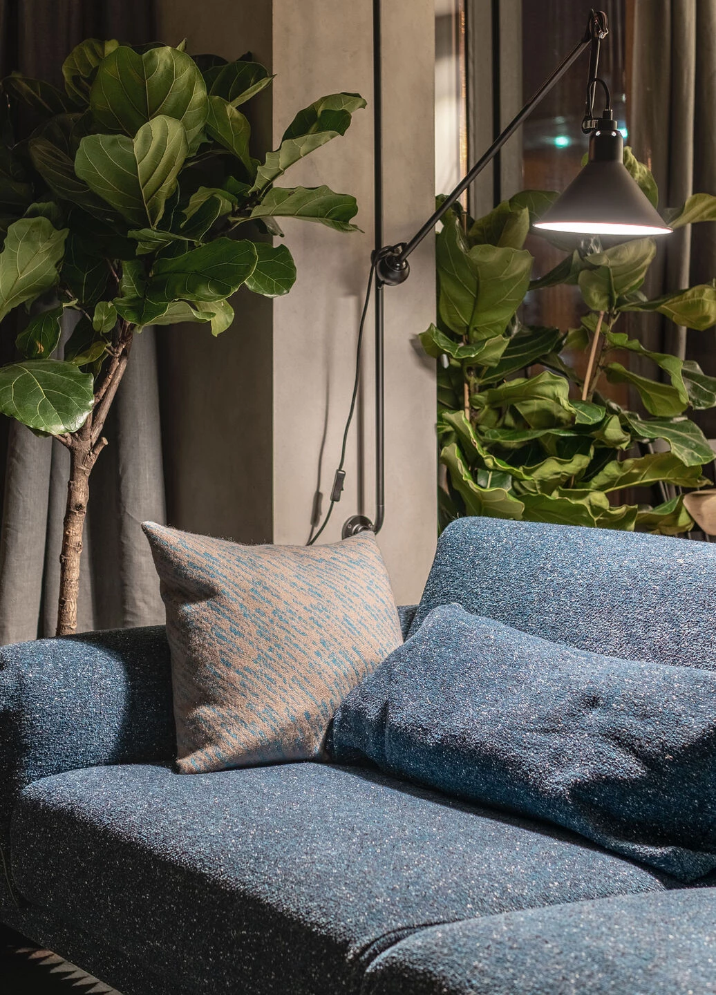 乌克兰基辅设计师公寓 | 情感与触感的交融-34