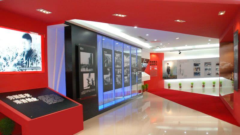 长江之路 | 长江村村史馆的红色飘带设计-5