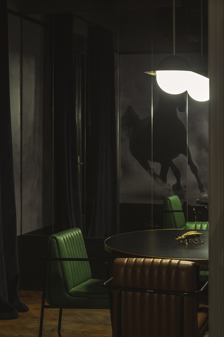 Autori Studio 打造独特休闲酒吧 | 惊喜与神秘并存-10