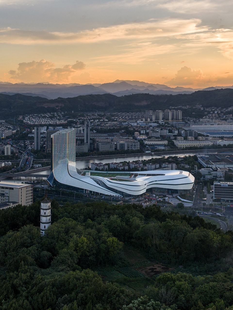 新昌小球中心丨中国绍兴丨line+建筑事务所,华汇工程设计集团股份有限公司-6