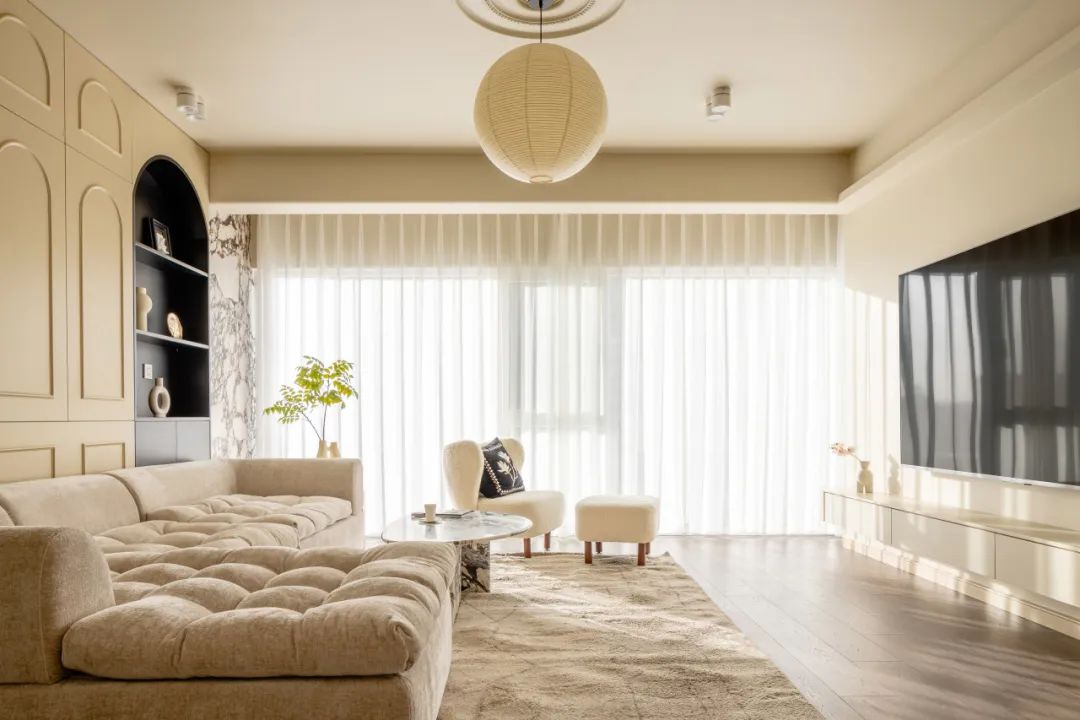 140㎡ 实景落地｜诠释法式,从极简浪漫到温暖实用-11