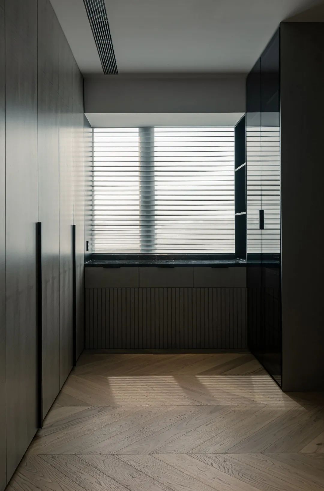 湖蓝之境 · 现代私宅的雅致与舒适丨乔金斯-42