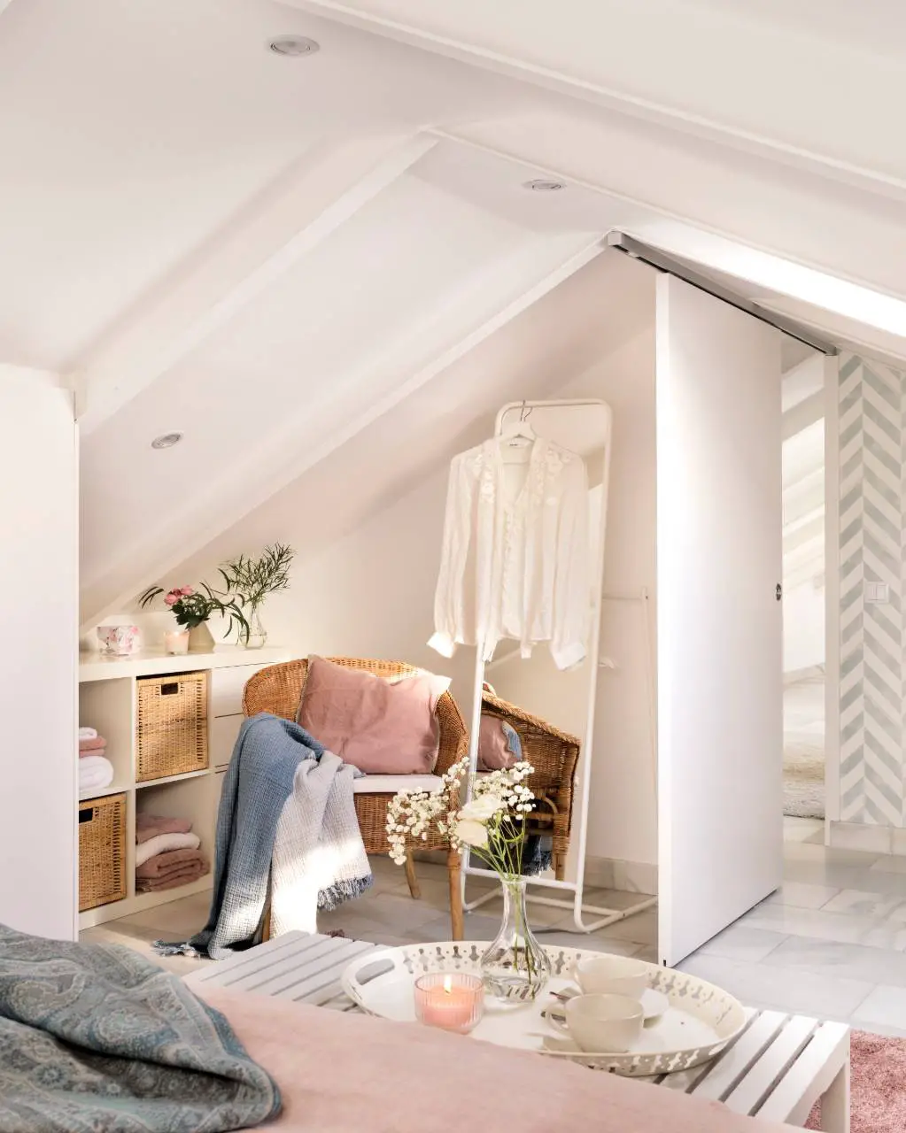 马德里小复式公寓逆袭 | 阁楼变卧室-8