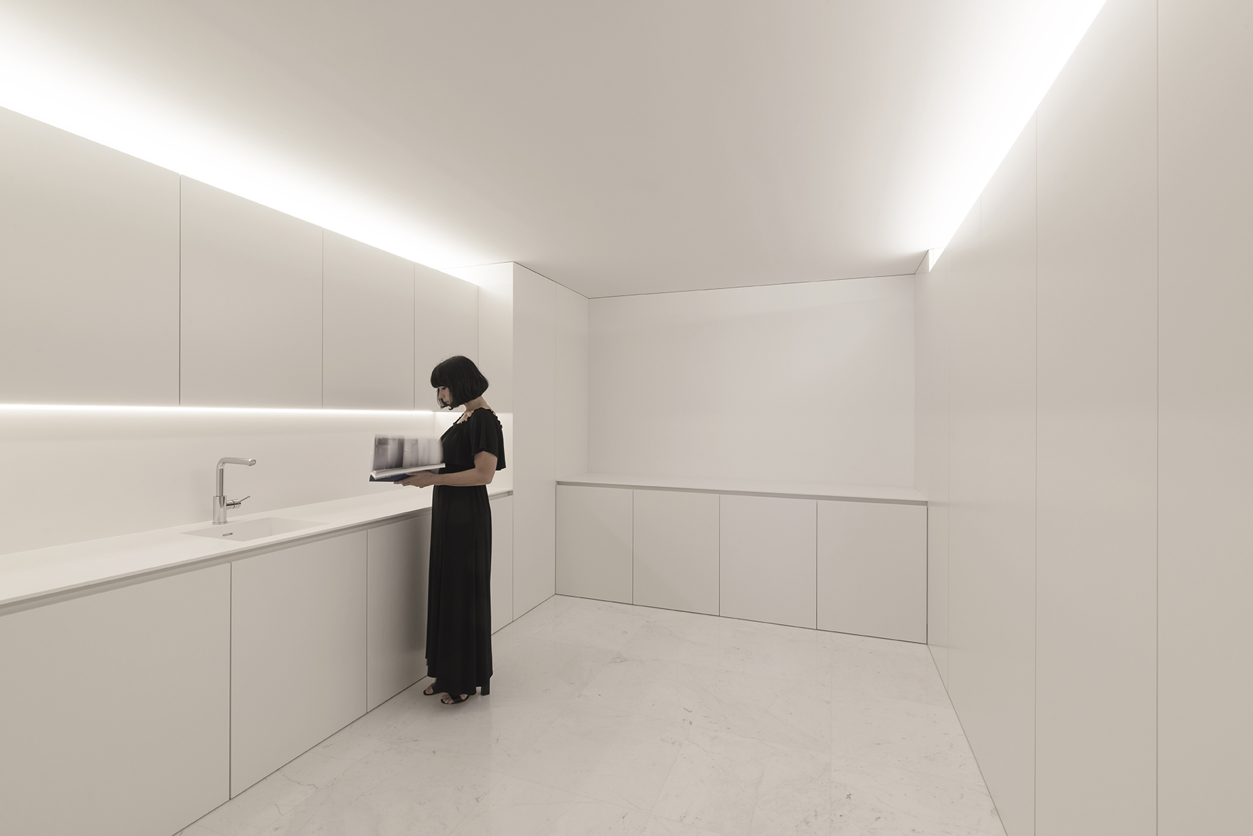 A House. By Fran Silvestre Arquitectos.-27