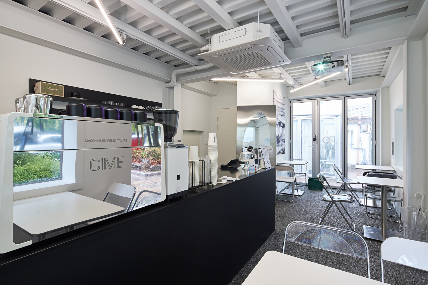 简约黑白设计 10 坪江南区咖啡厅装修报价-7