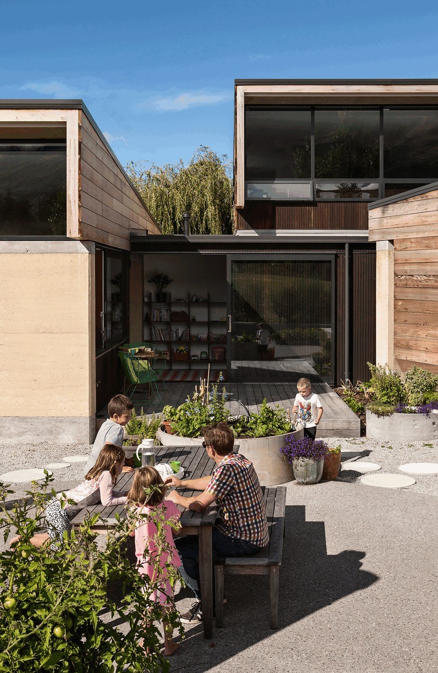 山水之间 · 新西兰卡德罗纳山谷夯土住宅-10