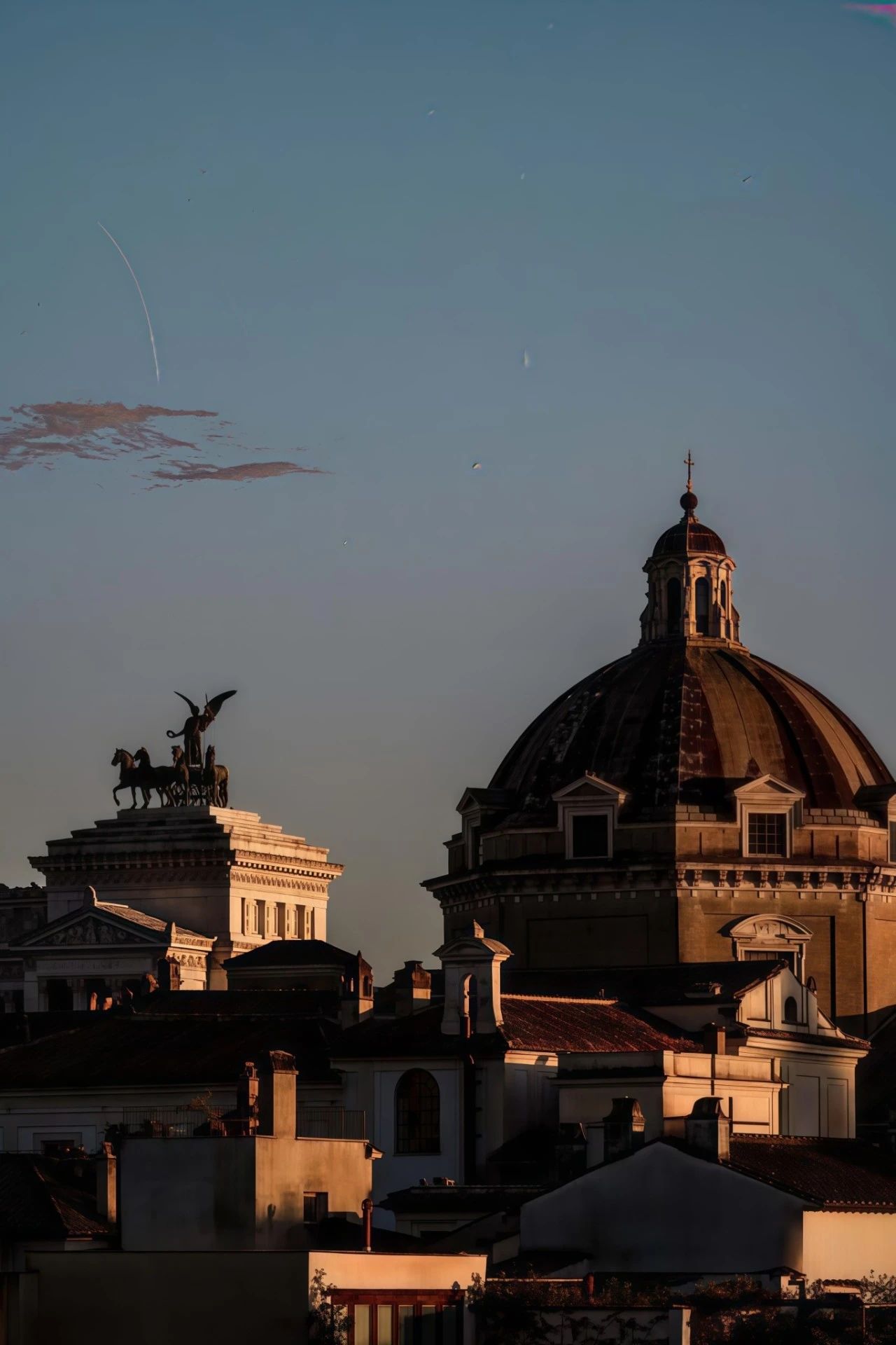 LVMH x 雅高集团全球首家东方快车酒店开幕，老钱风的极致浪漫-11