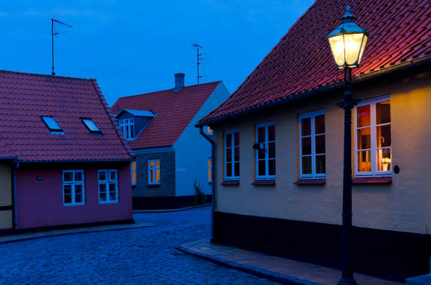 现代街角房屋设计-60