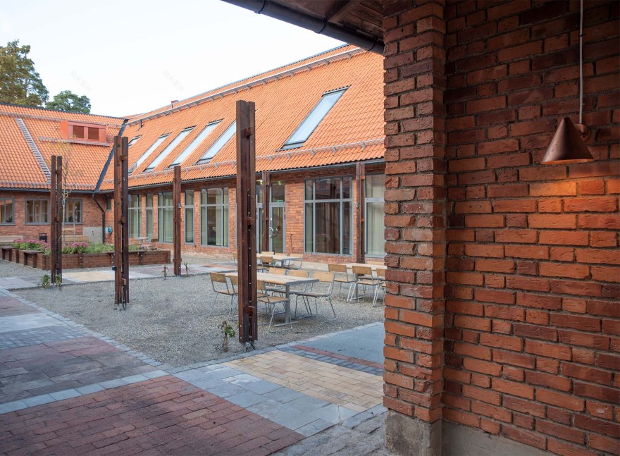 克拉夫特里凯特乡村建筑事务所(注:由于Kräftriket 可能是特定名称,这里按音译处理,若有更准确背景信息可进一步优化;LAND 根据语境推测可能是乡村的意思,Arkitektur 常见为建筑、建筑学,这里连起来作建筑事务所理解 ) 丨瑞典斯德哥尔摩丨LAND Arkitektur,Marge arkitekter-19