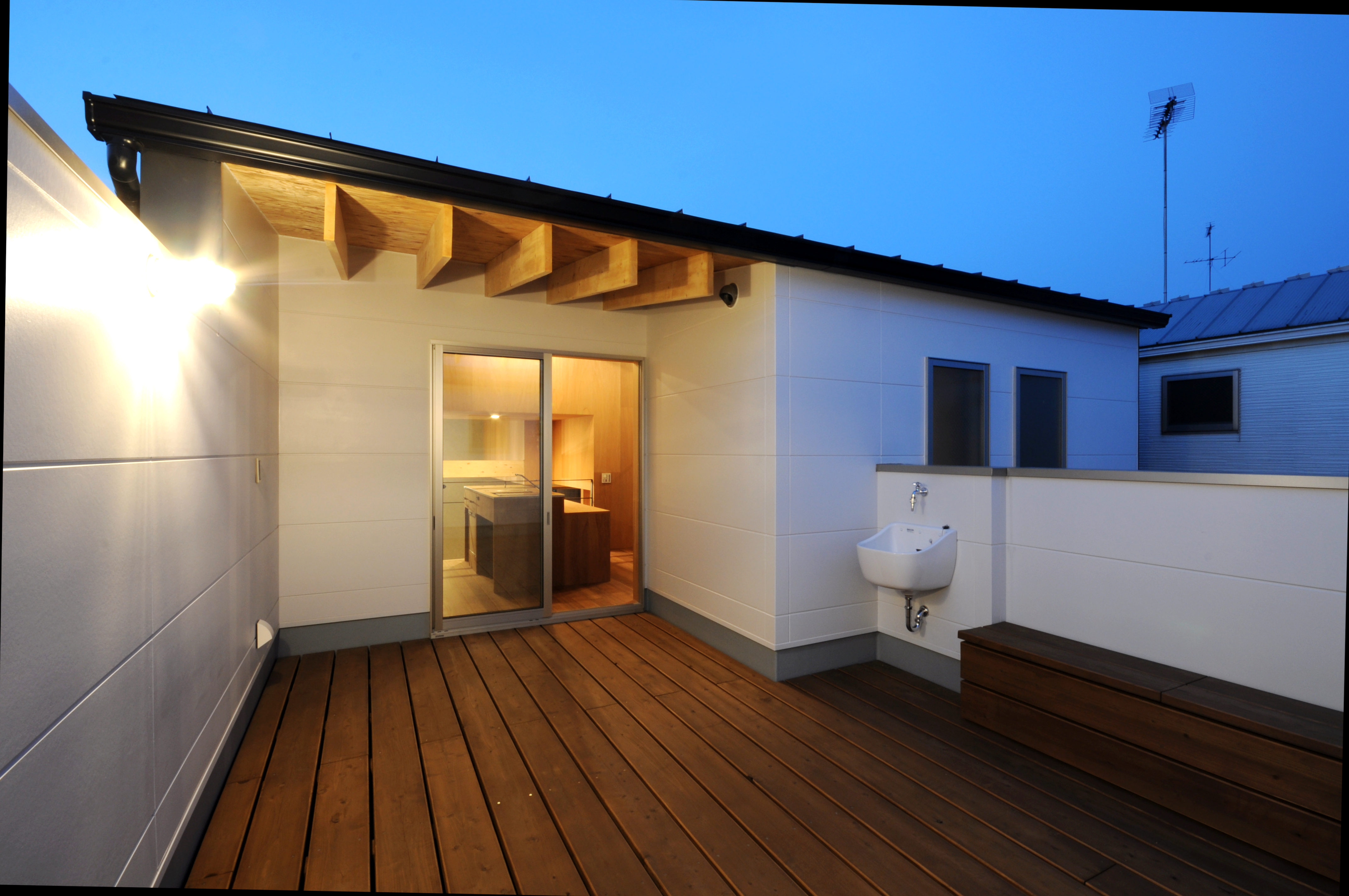 共享屋顶露台的住宅丨JUN SHIMOMURA ARCHITECTS-16