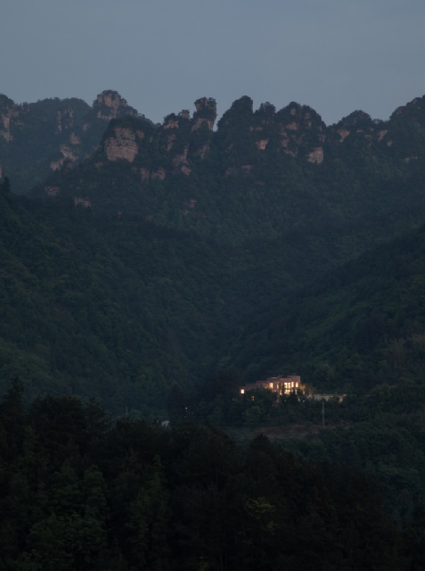 张家界山谷间的红色石屋丨中国张家界丨素建筑设计事务所-142