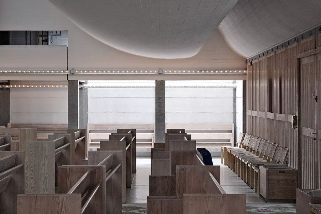 巴格斯韦德教堂 | 伍重的自然与精神空间-60