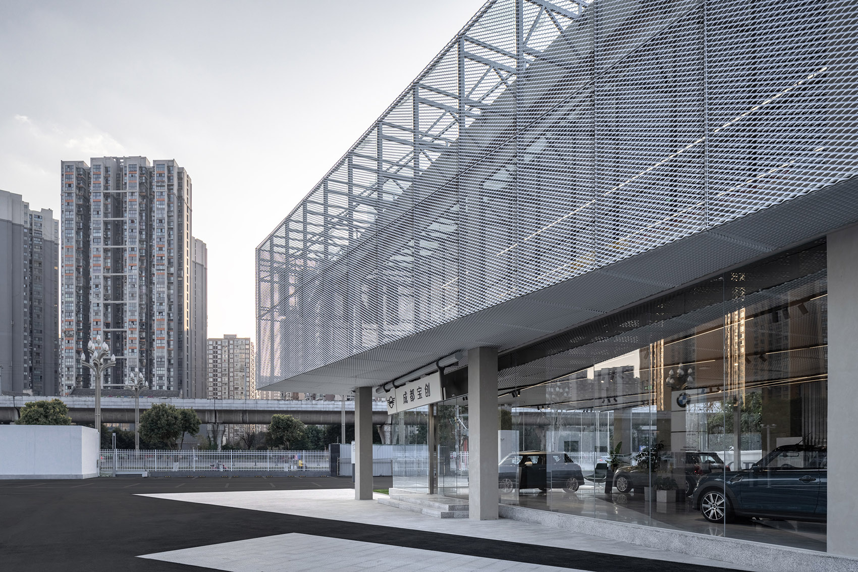 成都宝创MINI展厅综合体丨中国成都丨ARCHIHOPE朱海博建筑设计事务所-25