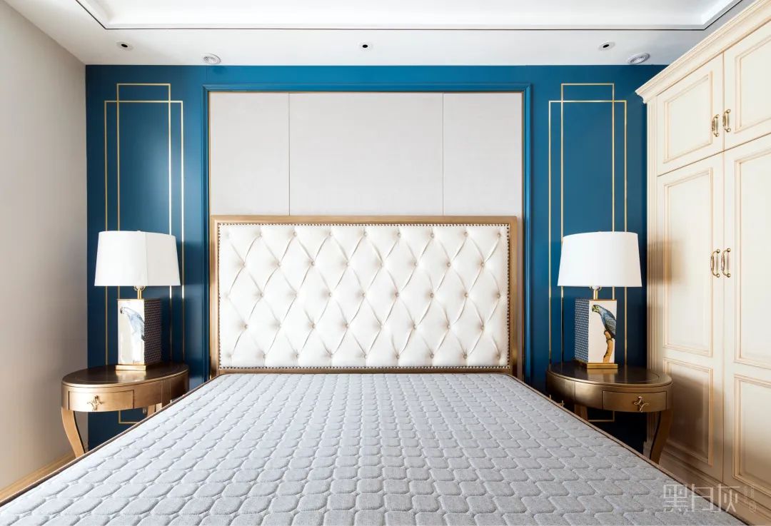 万霖花园轻奢新中式，金色黄铜与白色木元素打造包容空间-76