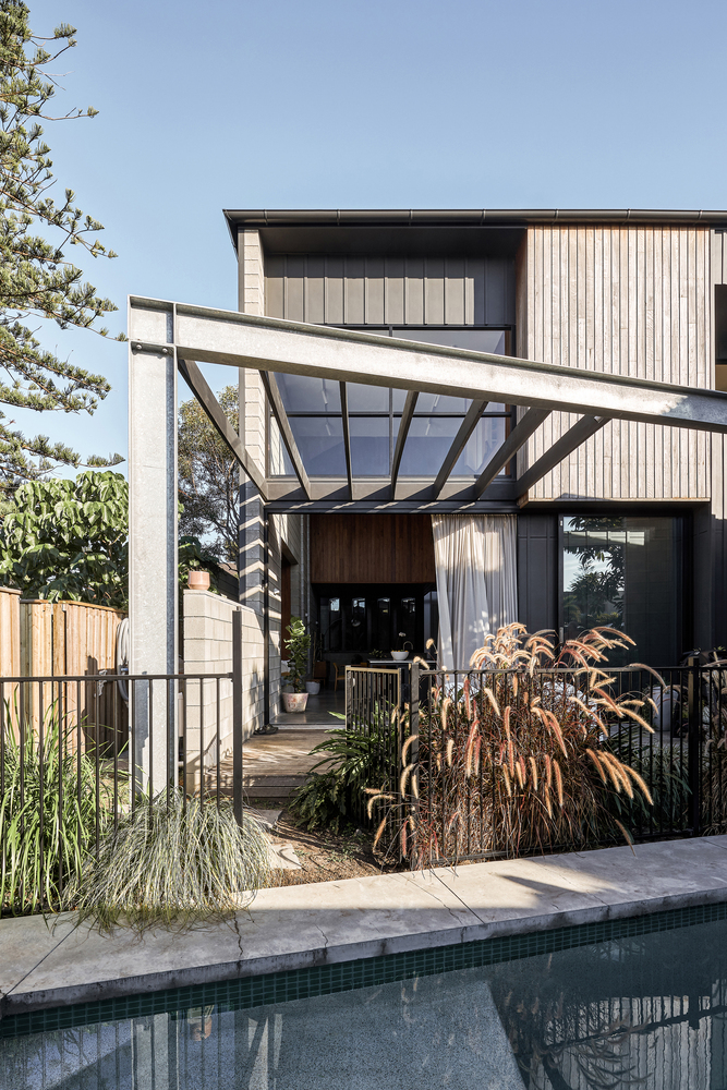 Tin Lizzie House · 黄金海岸的现代简约海滨住宅丨澳大利亚黄金海岸-4