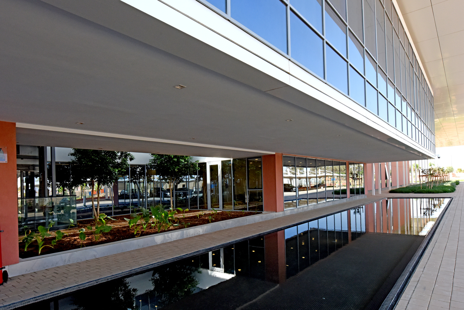 摩洛哥本·盖瑞数据中心丨AWM 建筑师-11