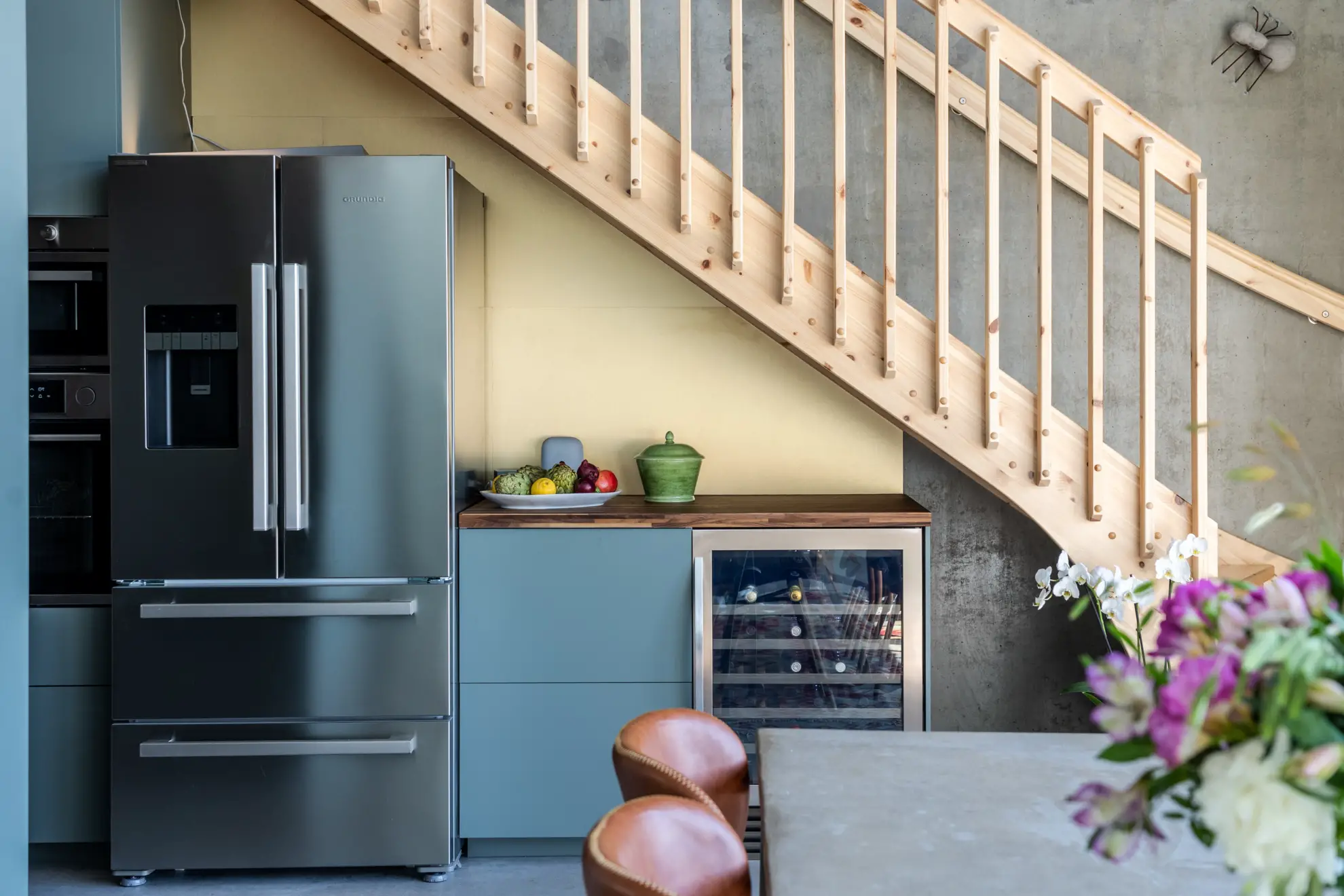 瑞典斯德哥尔摩现代都市景观复式公寓设计-8