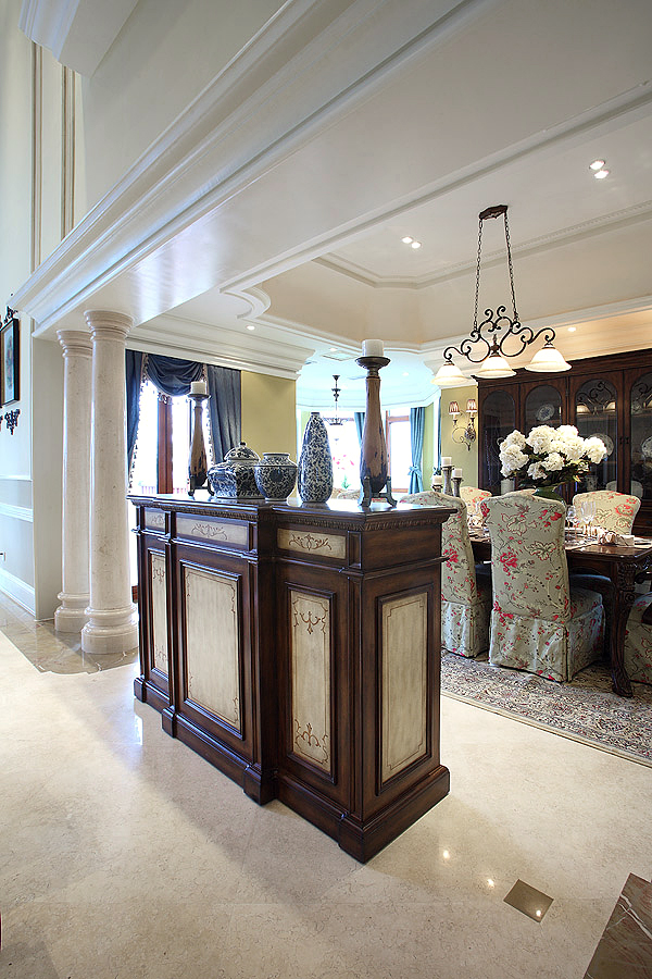 法式简约家装别墅样板房-1