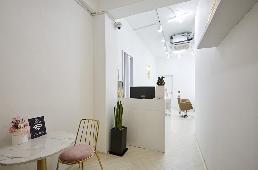 极简白诠释 12 坪美丽沙龙-7