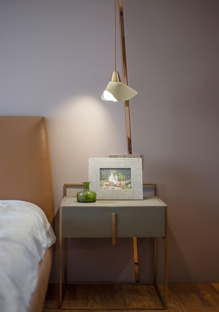 180 平米旧房翻新，打造自然现代新婚房-10