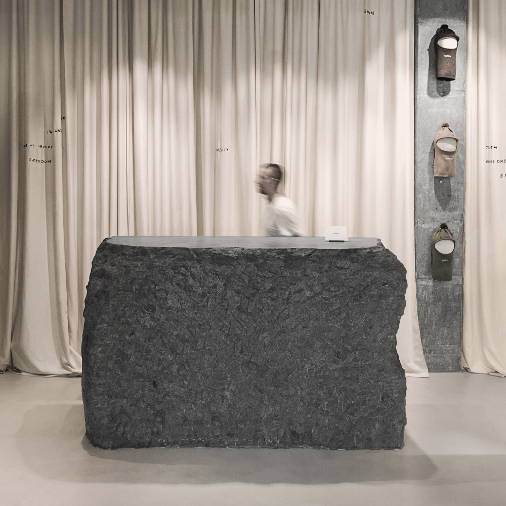 简约魅力 | 欧米尔塔时尚店设计-5