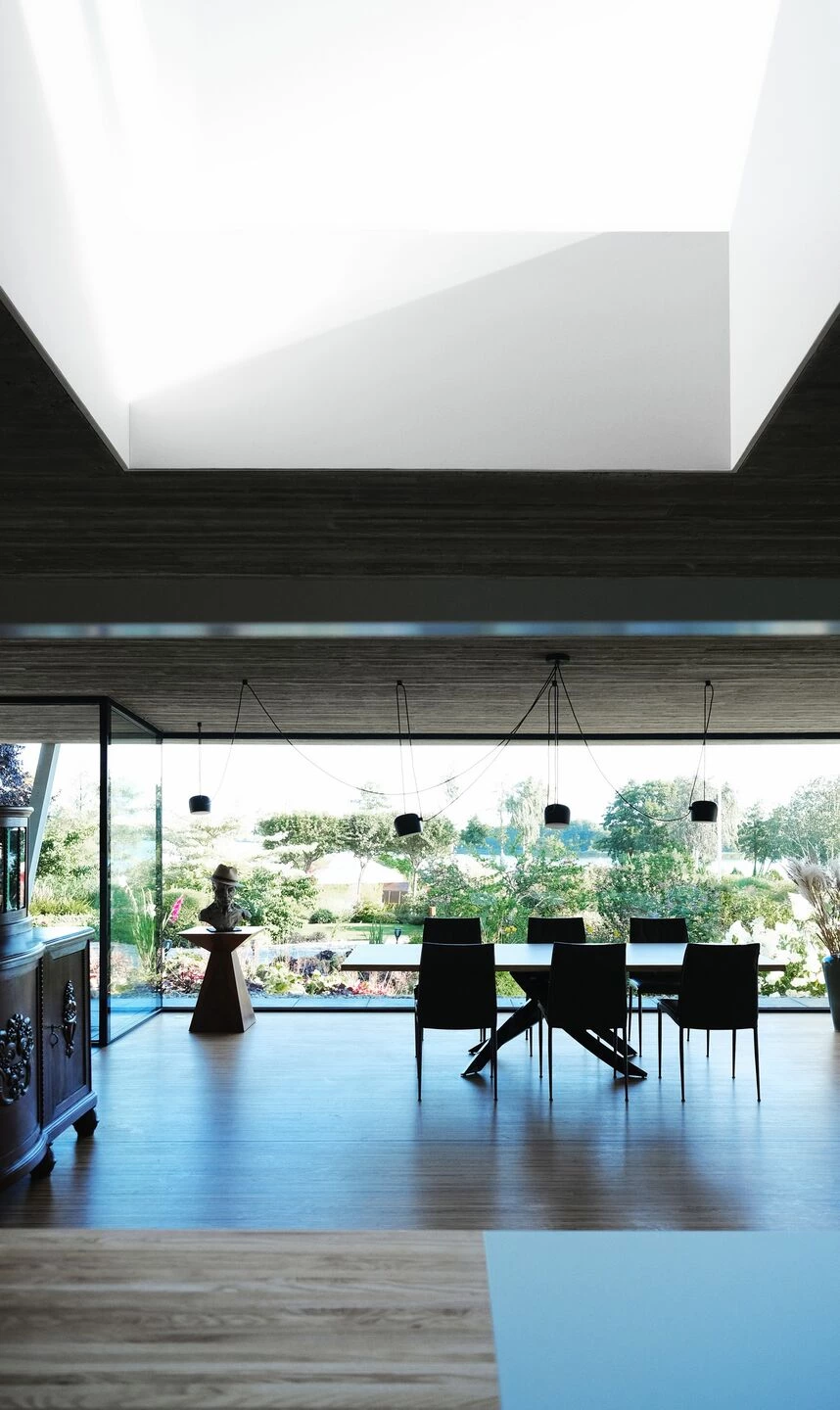 波兰湖畔别墅,四季美景尽收眼底-20