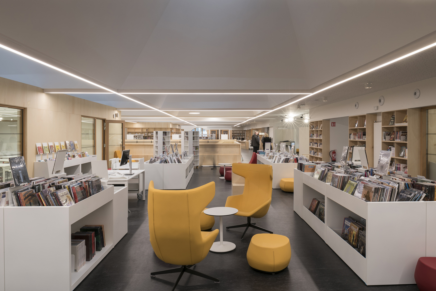 Lunéville 多媒体图书馆-19