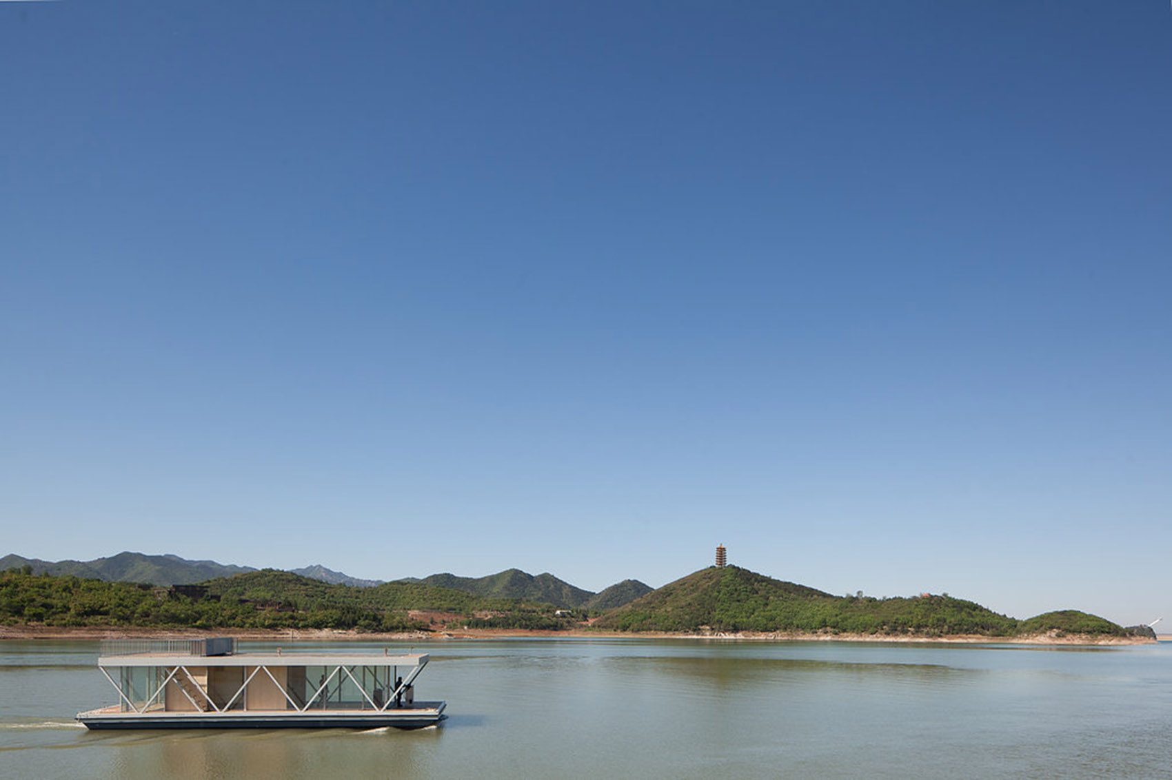 “漂浮之翼”度假船屋，中国 / FRIDAY-57