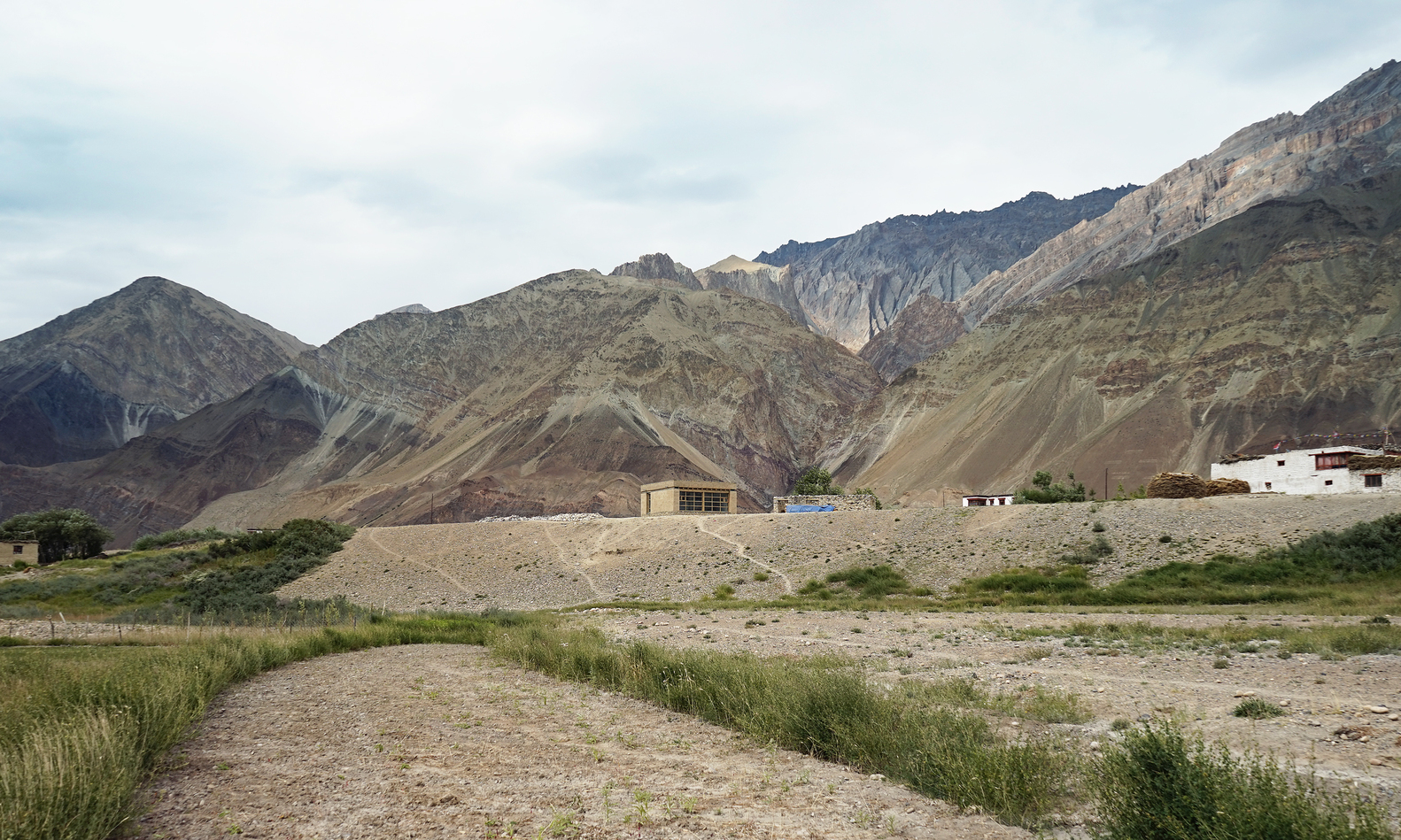 Tanpo Solar School  Csomas Room Foundation-42