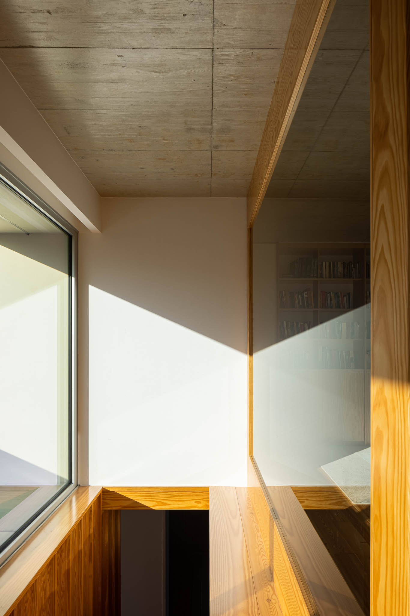 伊利亚沃之家丨葡萄牙丨M2.senos arquitectos-83