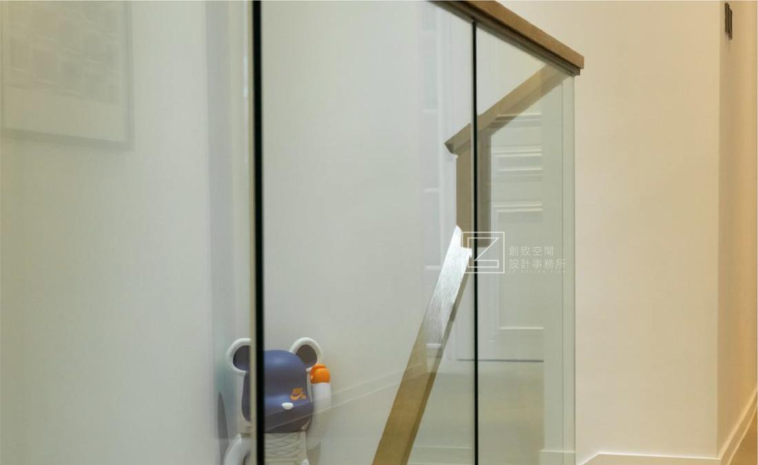 旧仓库变身简约温馨宅-17