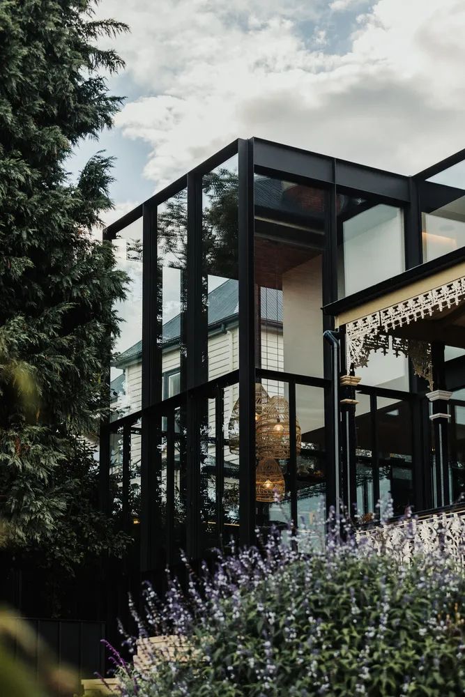 蔚来房屋|| 加建钢构玻璃屋，老建筑新生命-19