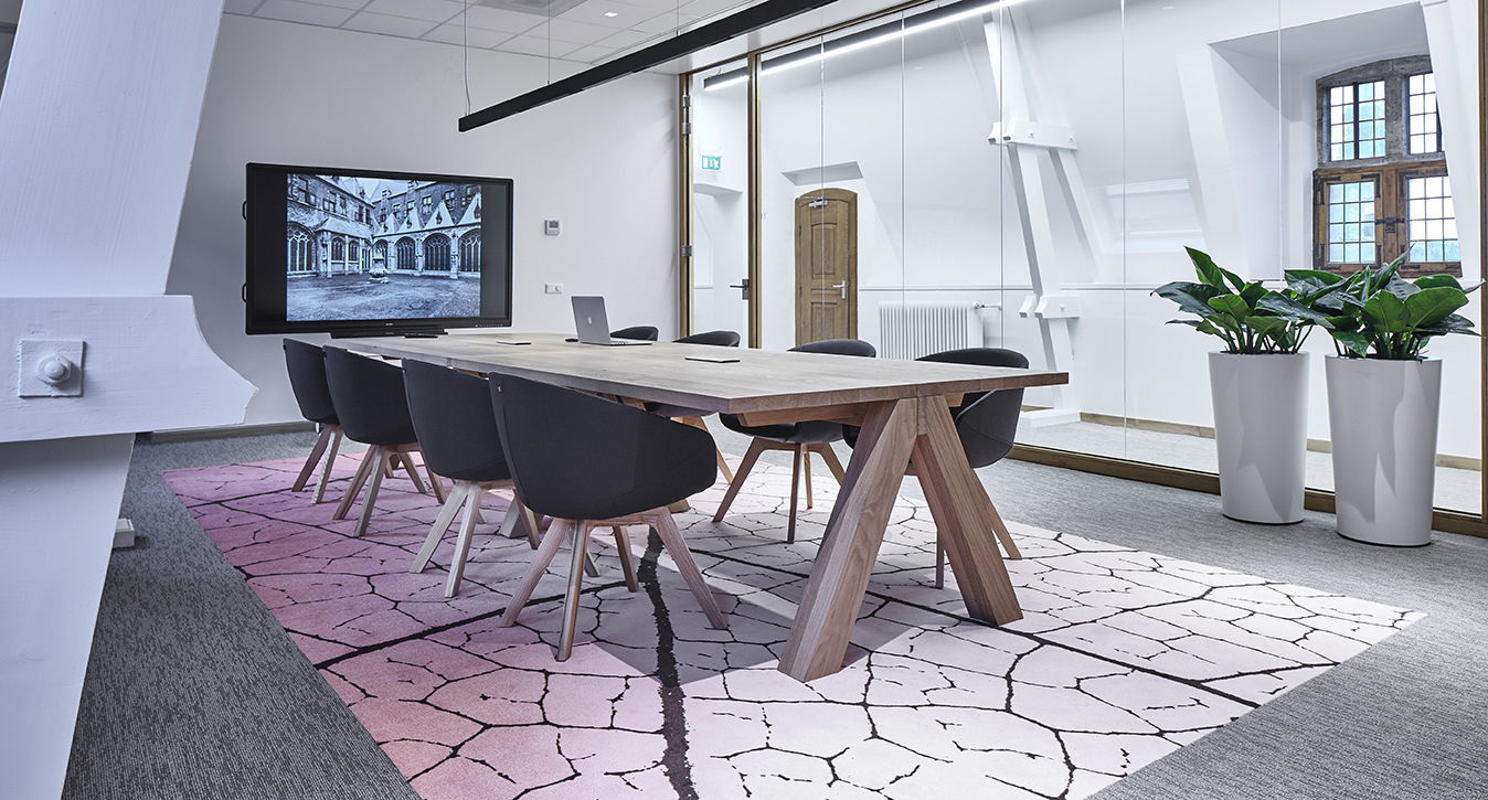 荷兰历史建筑中的现代创新办公环境——M+R 室内建筑事务所-13