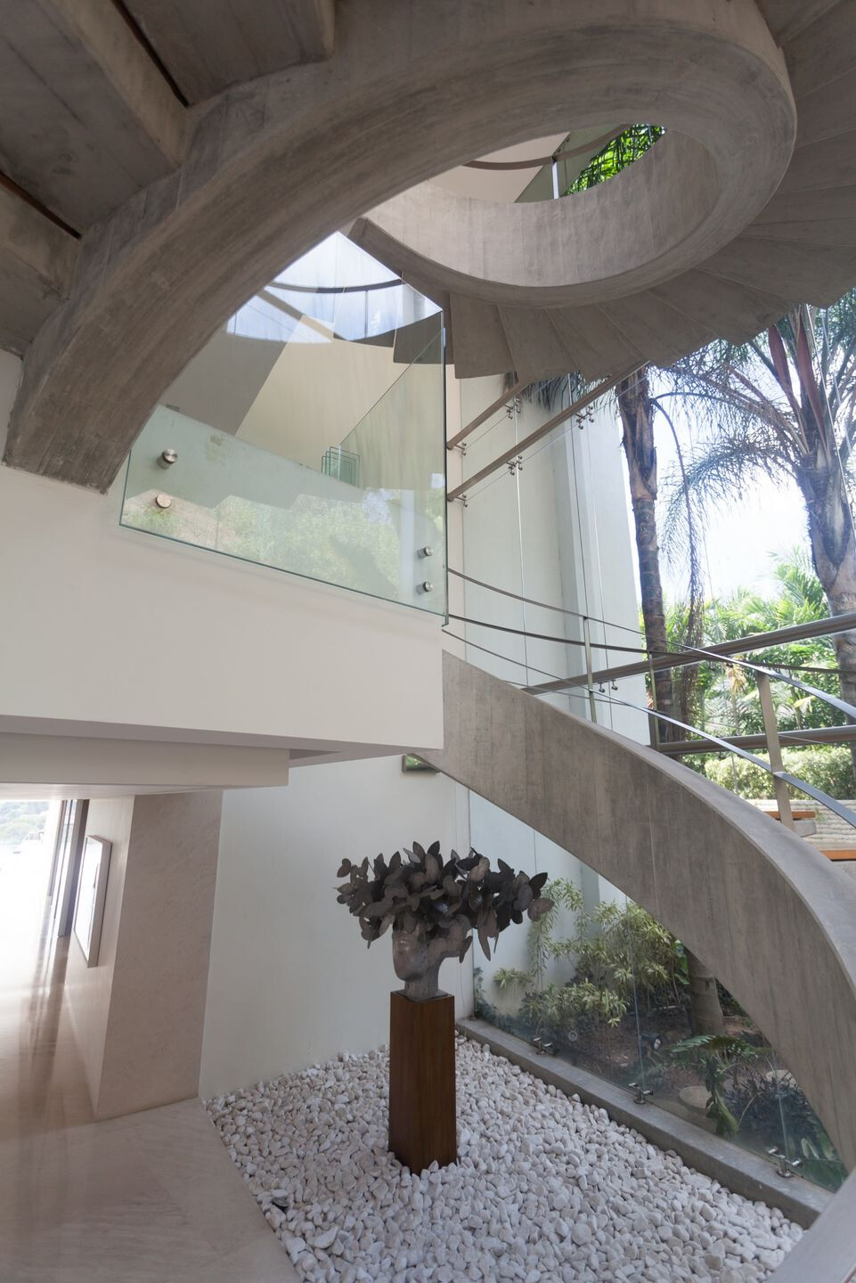 委内瑞拉螺旋形透明别墅，诠释轻盈与通透-44