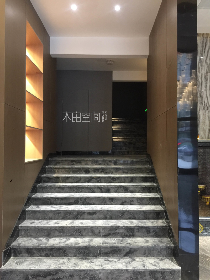 科技风格休闲会所-4