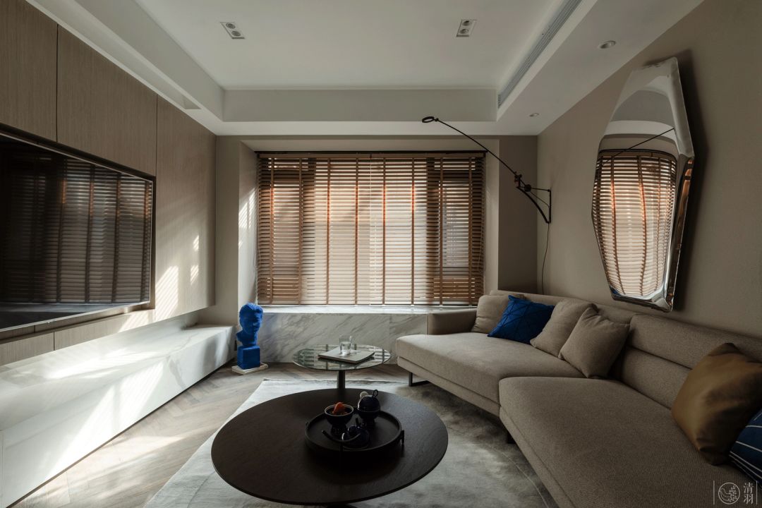 成都市复式公寓的现代简奢花园生活-44