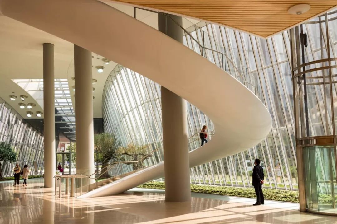 现代主义建筑大师西萨·佩里的一生与标志性作品-96