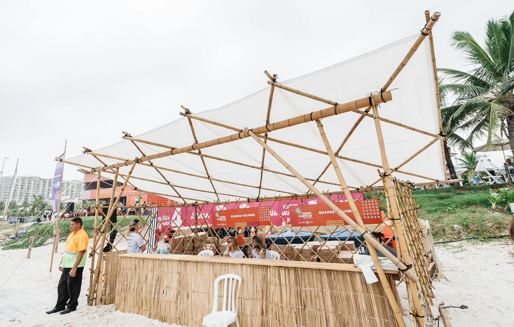 Textile bamboo structures for open-air events-34