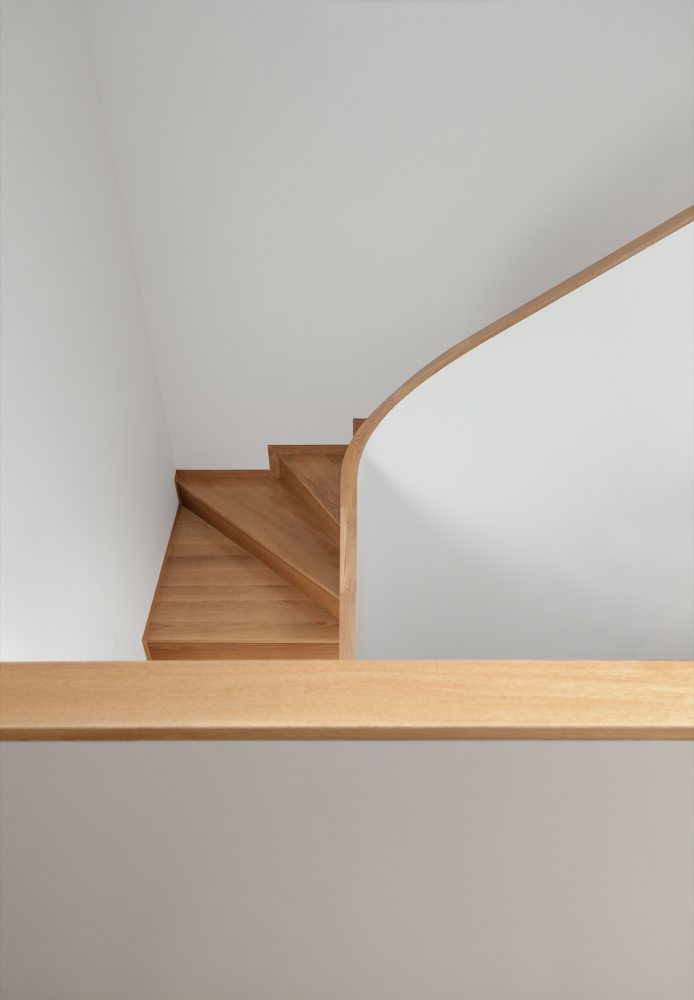 葡萄牙 Agueda 住宅——地形与空间的完美融合-32