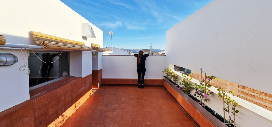 自由之家丨西班牙丨GRAO-42