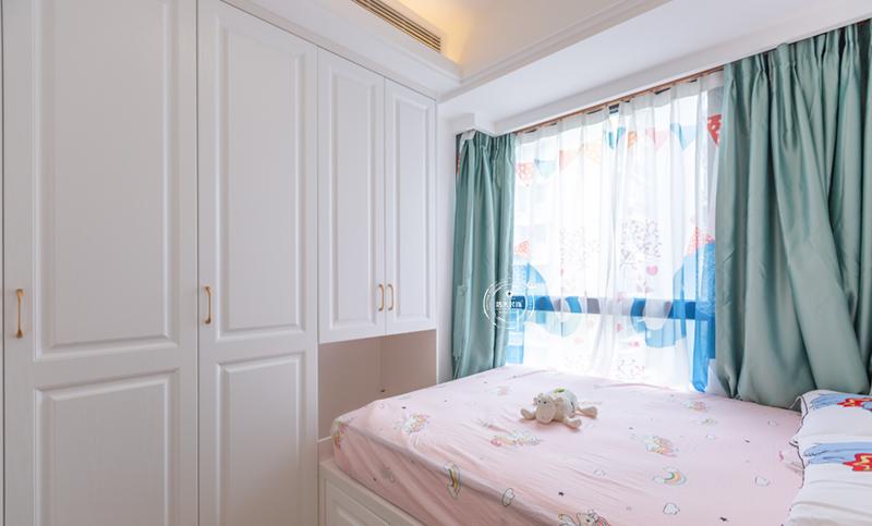 现代轻奢三居室,精致金属与大理石的浪漫邂逅-19