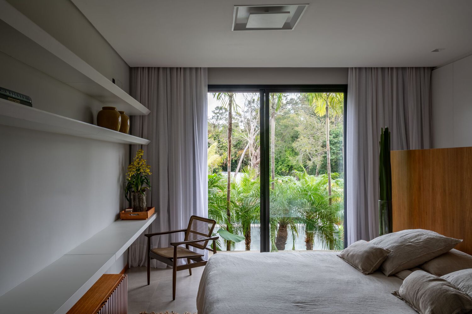 兄弟情深的个性化混凝土夏屋丨Mateus Monteiro-49