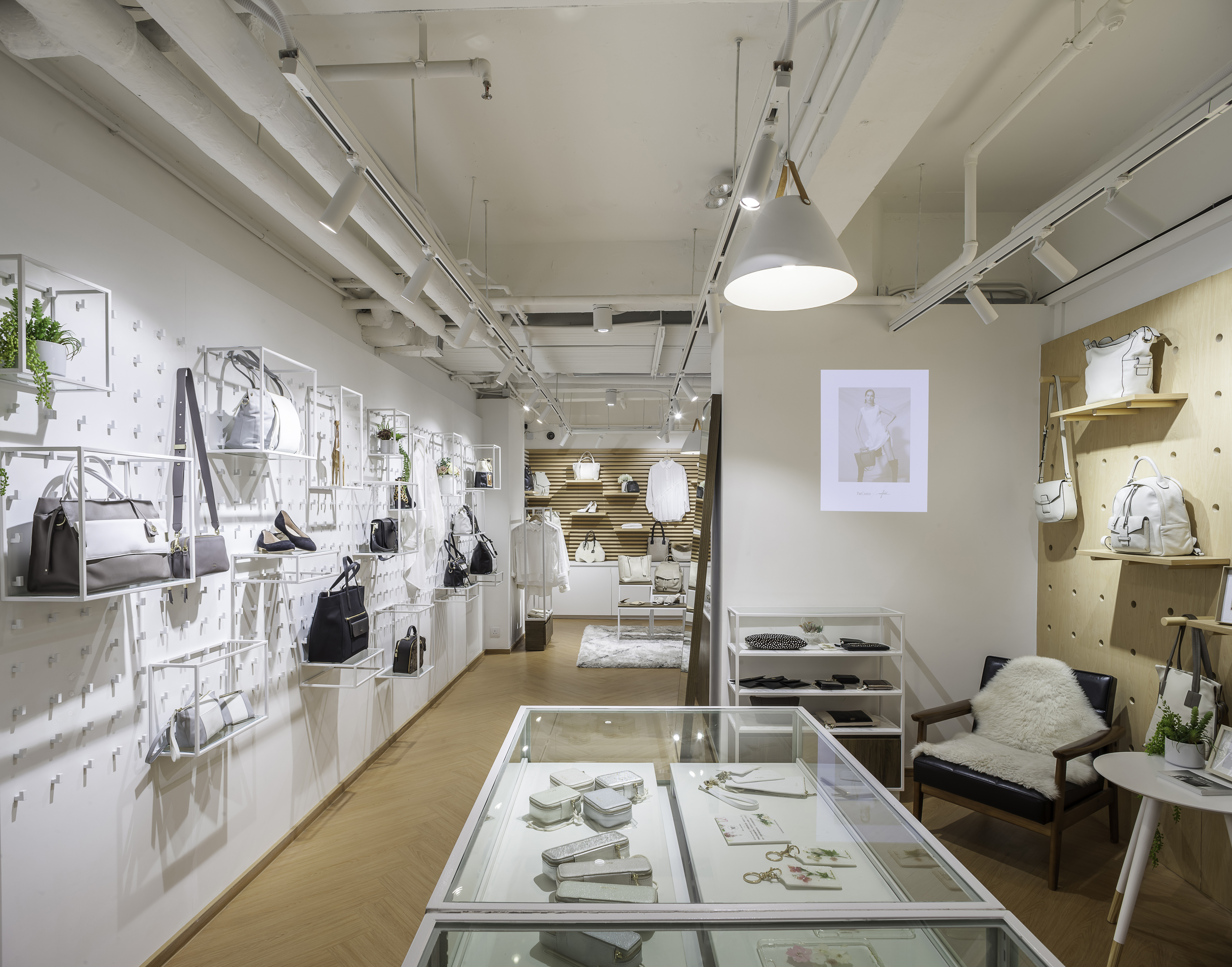 香港 RIL CREED 旗舰店-3