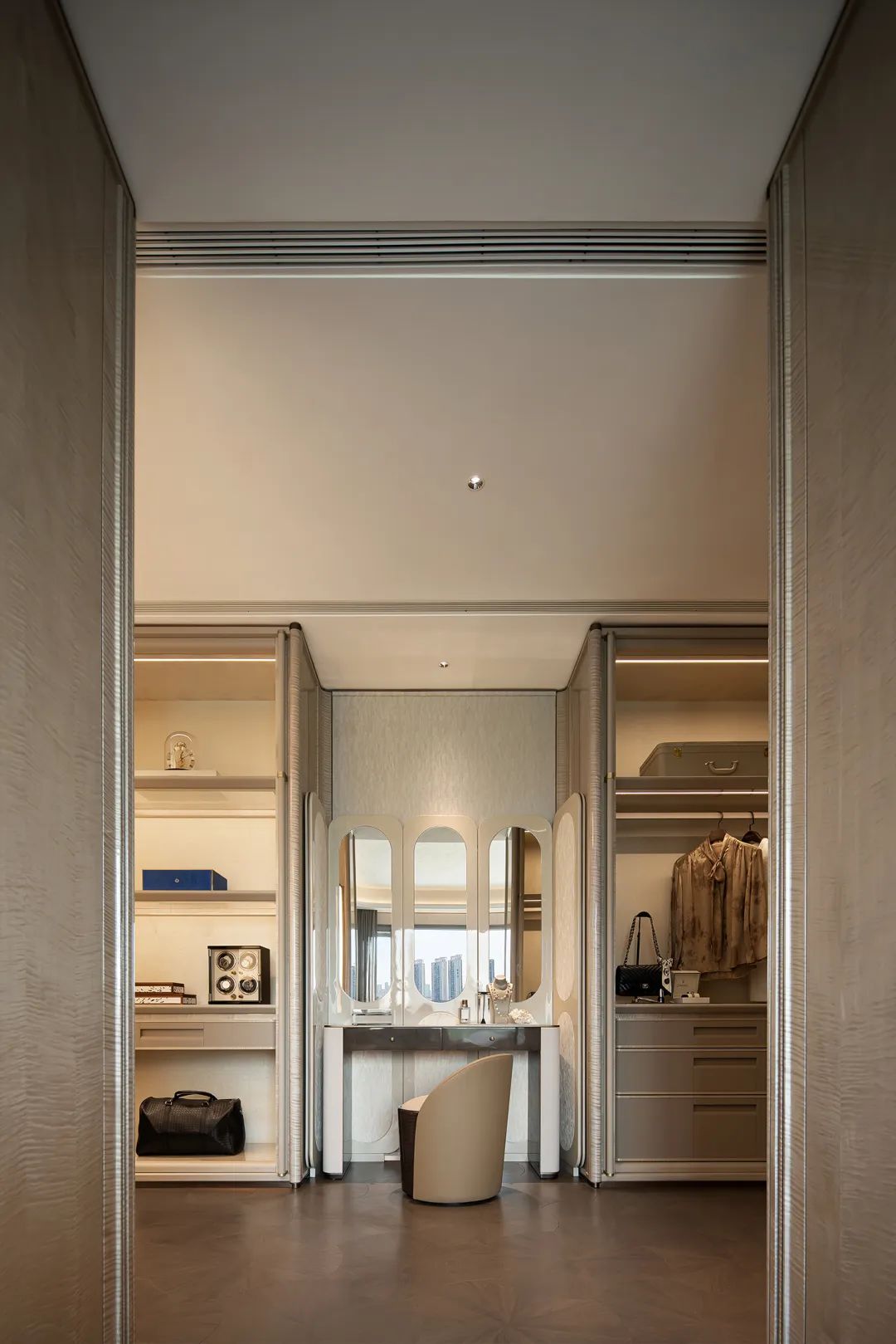 原门·建发宸启瑞湖样板示范丨硬装深圳市壹向空间设计有限公司,软装众睦设计-43