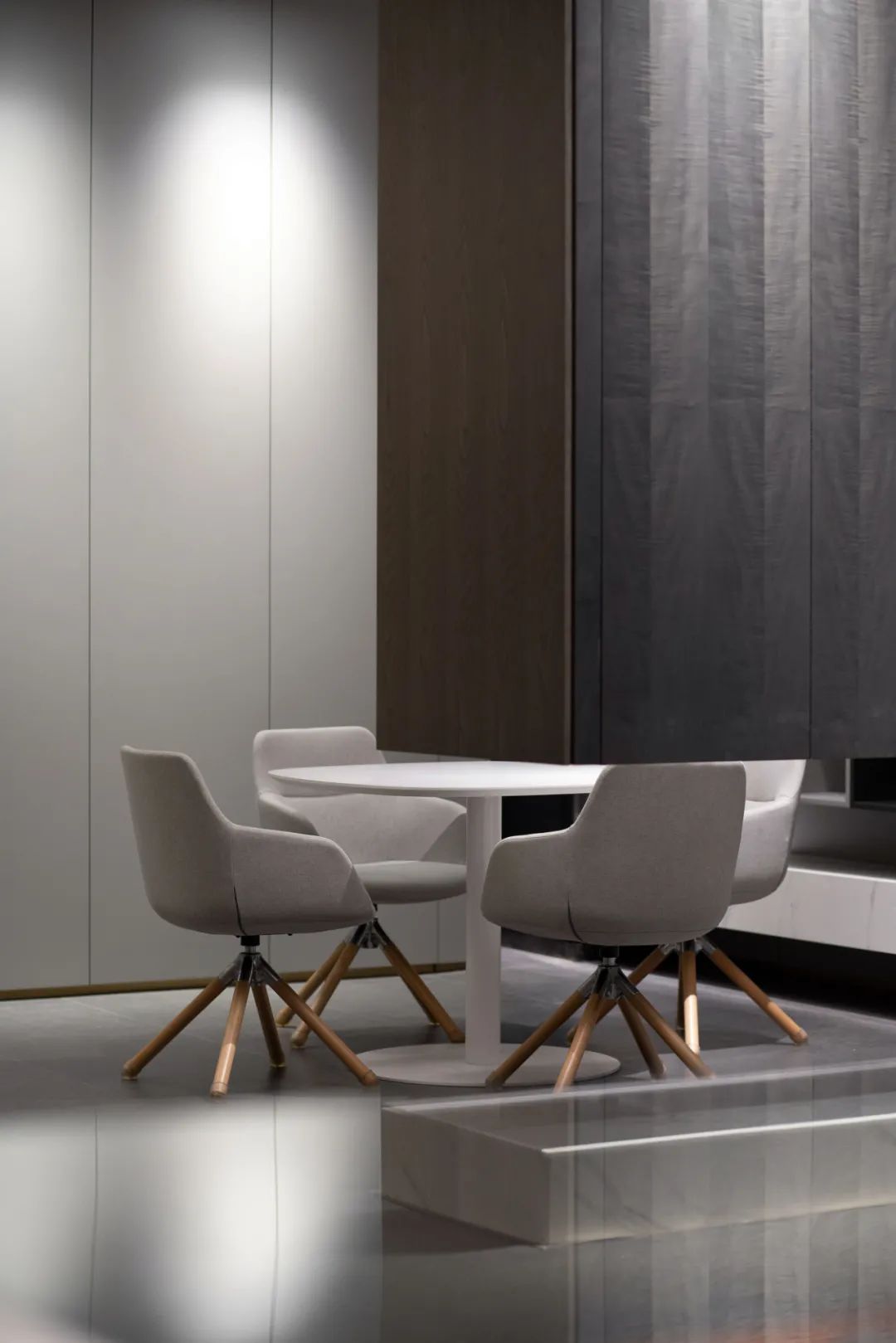 陈田喜铺 | 自然元素融入封闭空间,呈现循环、开放的空间轨迹-38