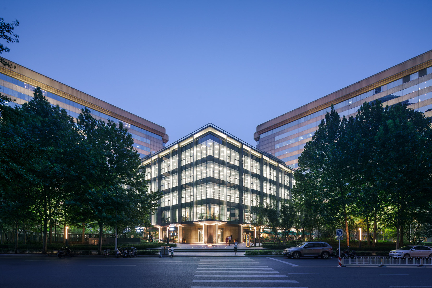 Cofco Plaza Renovation  KOKAISTUDIOS-65