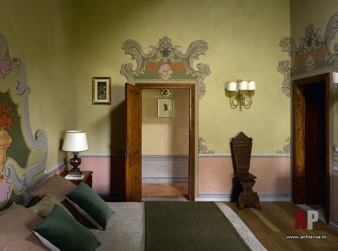 意大利托斯卡纳带壁画历史别墅修复丨娜塔莉亚·潘秋希娜-58