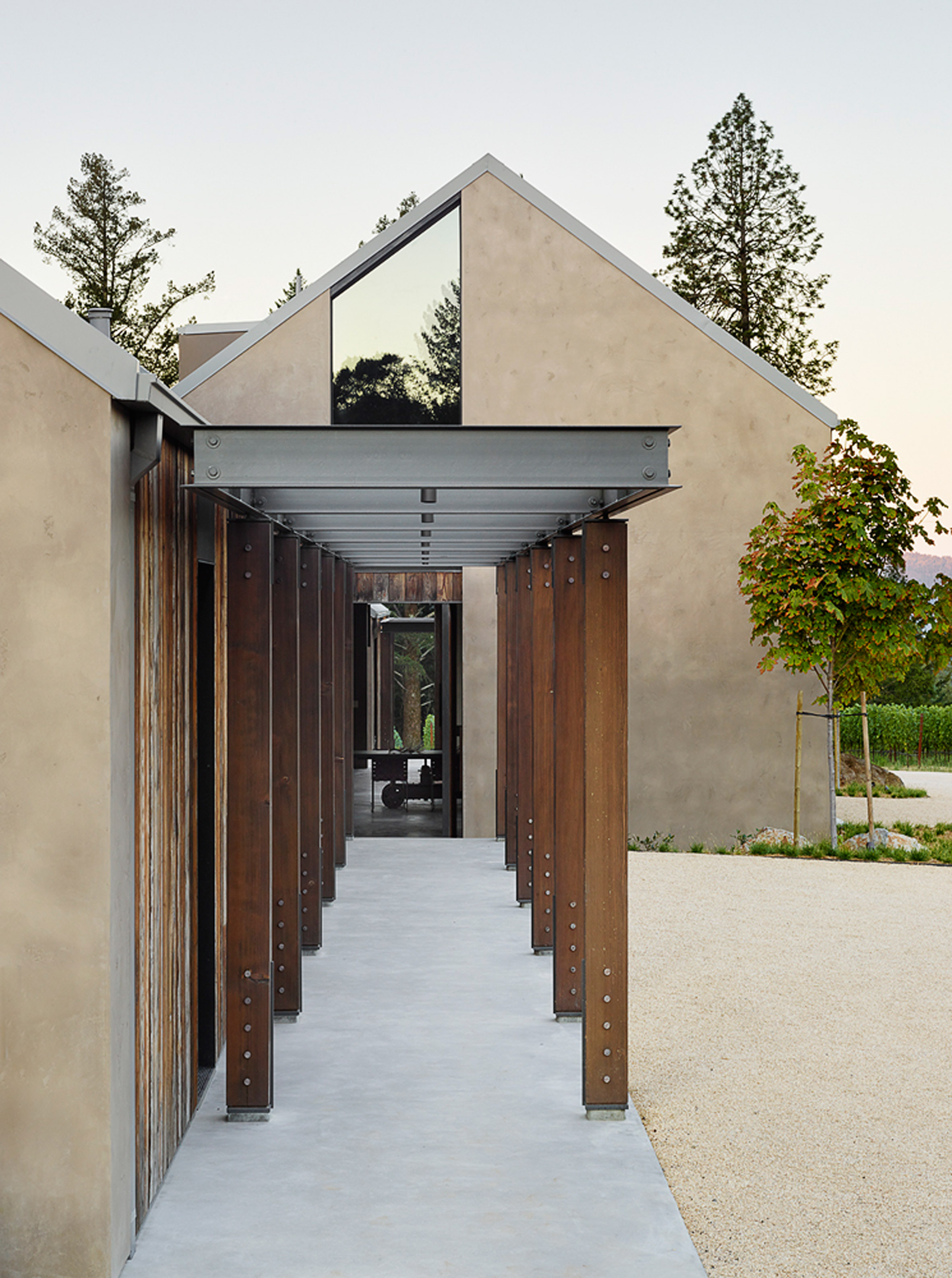 Field Architecture designs gabled house overlooking California vineyard-3