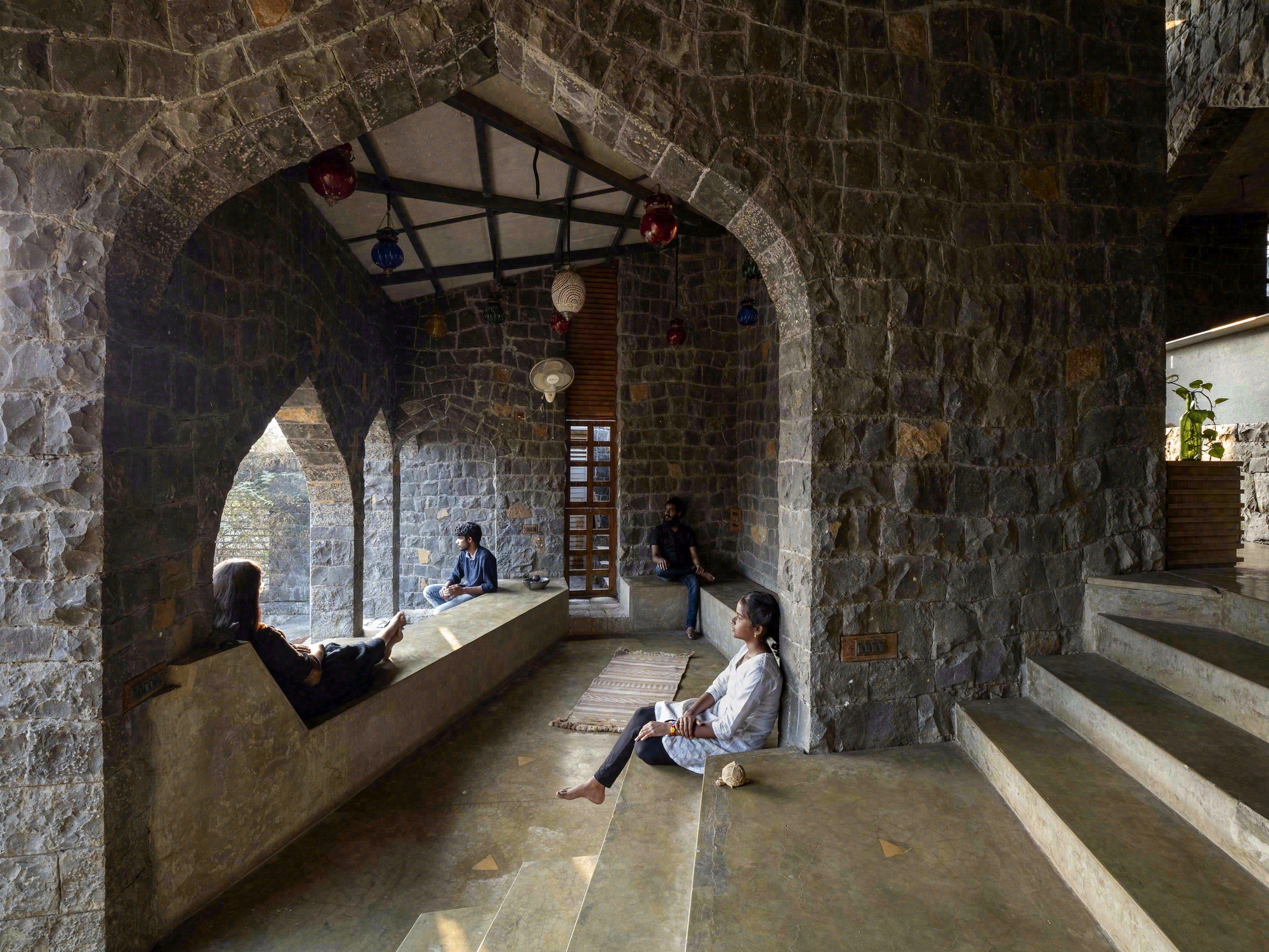 帕德维阳台屋丨印度丨PMA madhushala-21